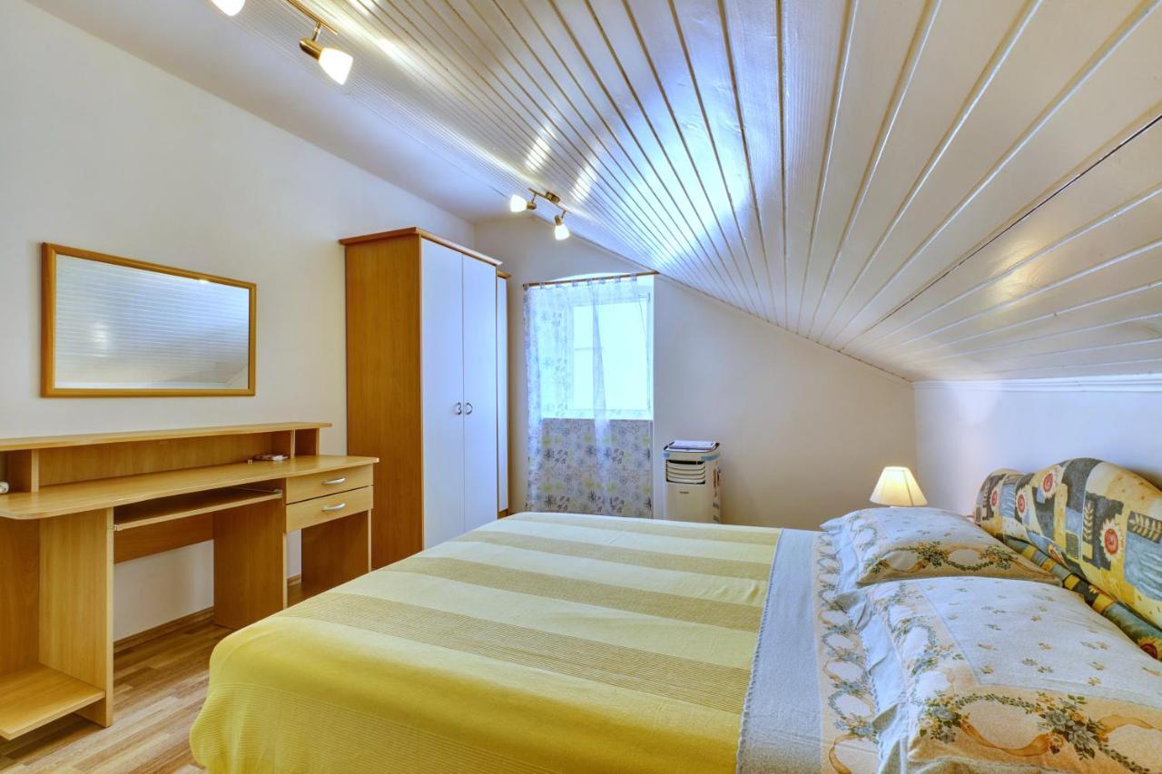 Apartment Dami Mali Lošinj Extérieur photo